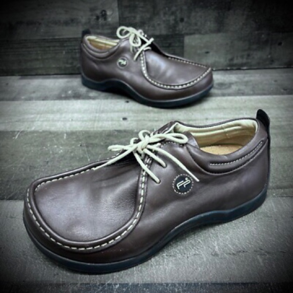 Black footprints Leather Lace-Up Slip-On Loafers